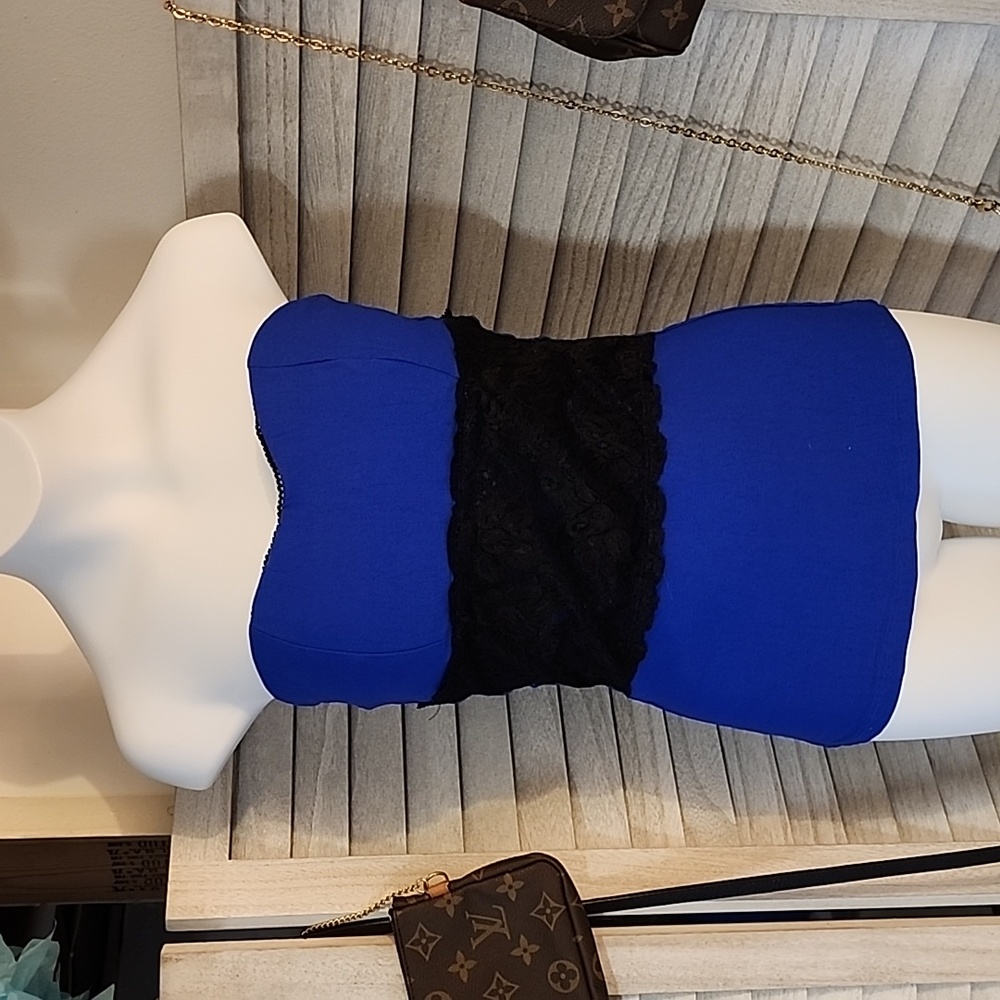 Body central brand corset style top